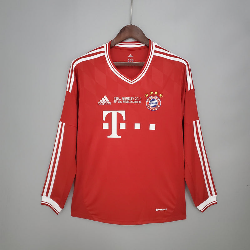 Camisola Manga Longa Bayern de Munique Champions League 2013/14 - Vermelha