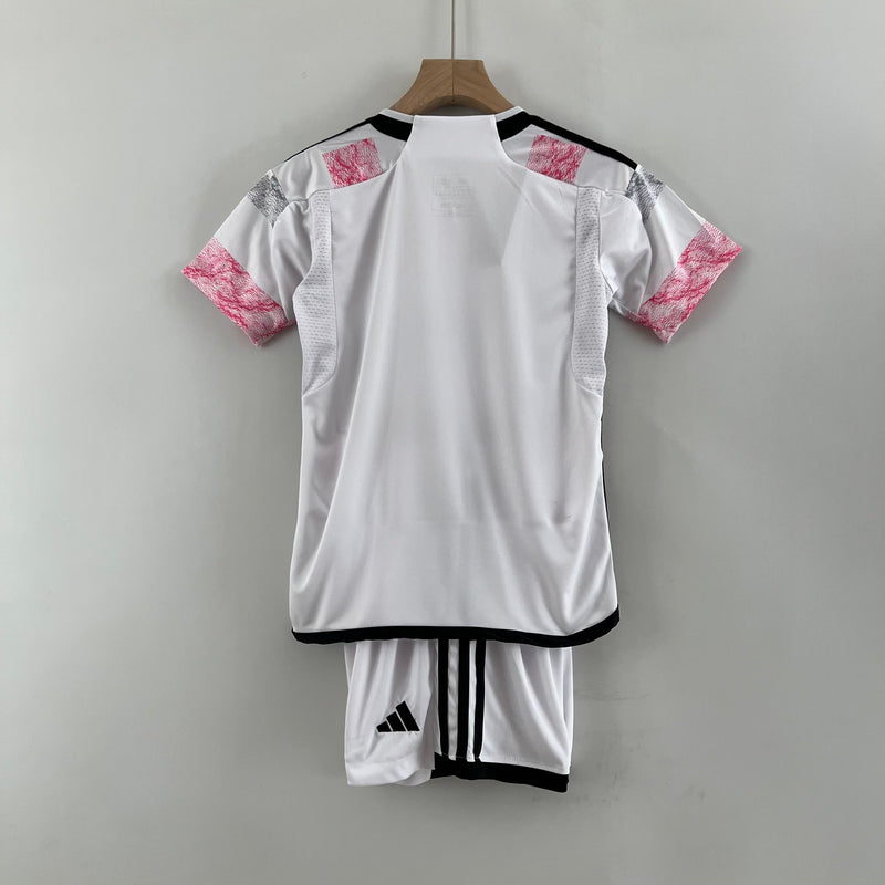 Kit Infantil Juventus II 23/24 - Preto, Branco e Rosa