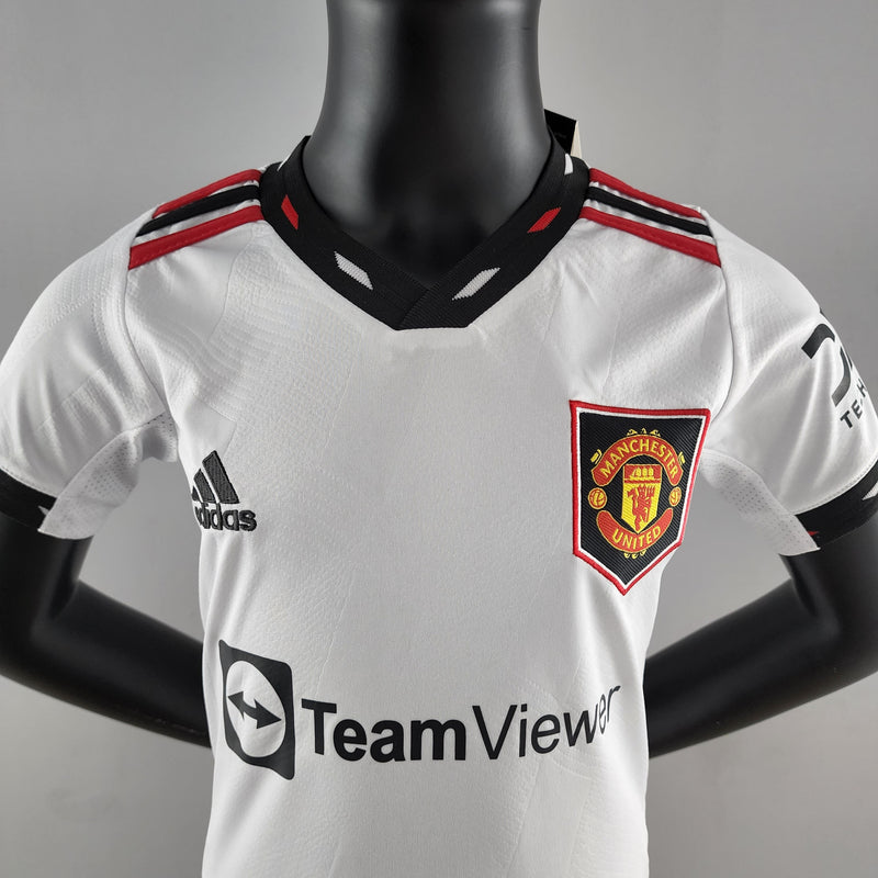 Kit Infantil Manchester United II 22/23 - Branco