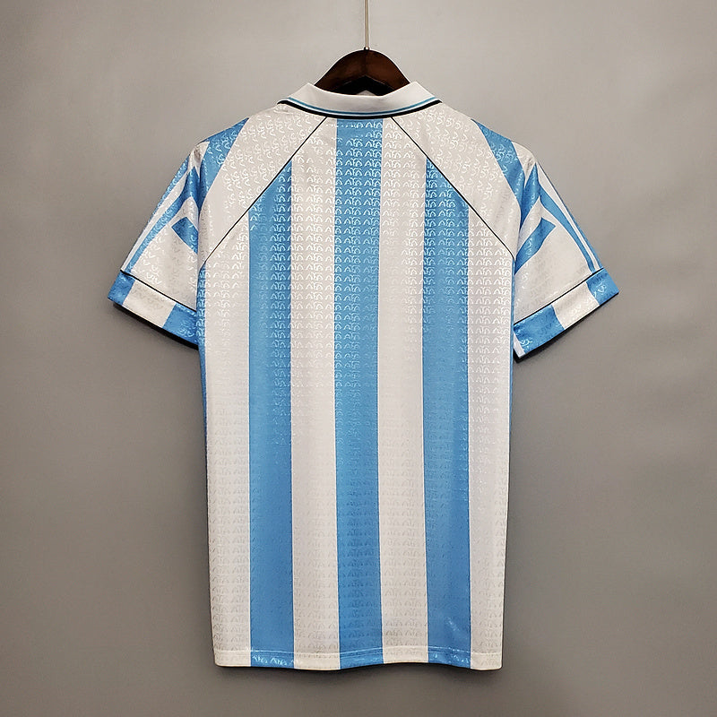 Camisola Seleção Argentina Retrô 1997-1998 Azul e Branca -