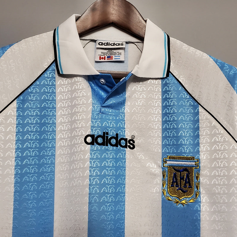 Camisola Seleção Argentina Retrô 1997-1998 Azul e Branca -