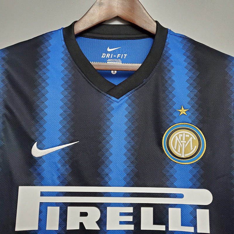 Camisola Inter de Milão Retrô 2010/2011 - Azul e Preta