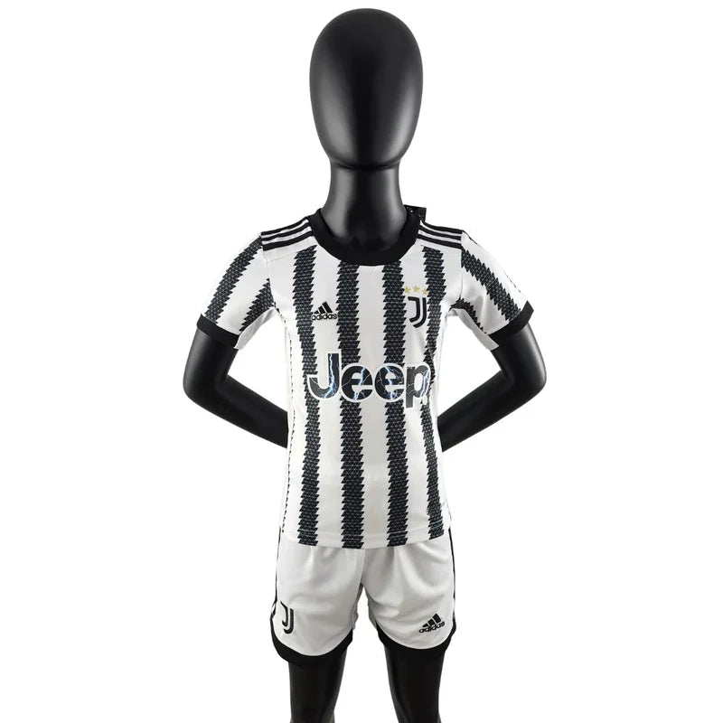 Kit Infantil Juventus 22/23 - Branco e Preto