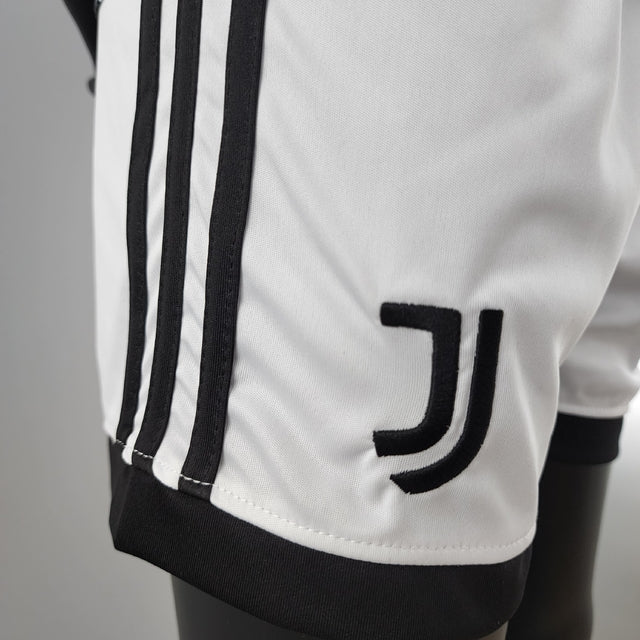 Kit Infantil Juventus 22/23 - Branco e Preto